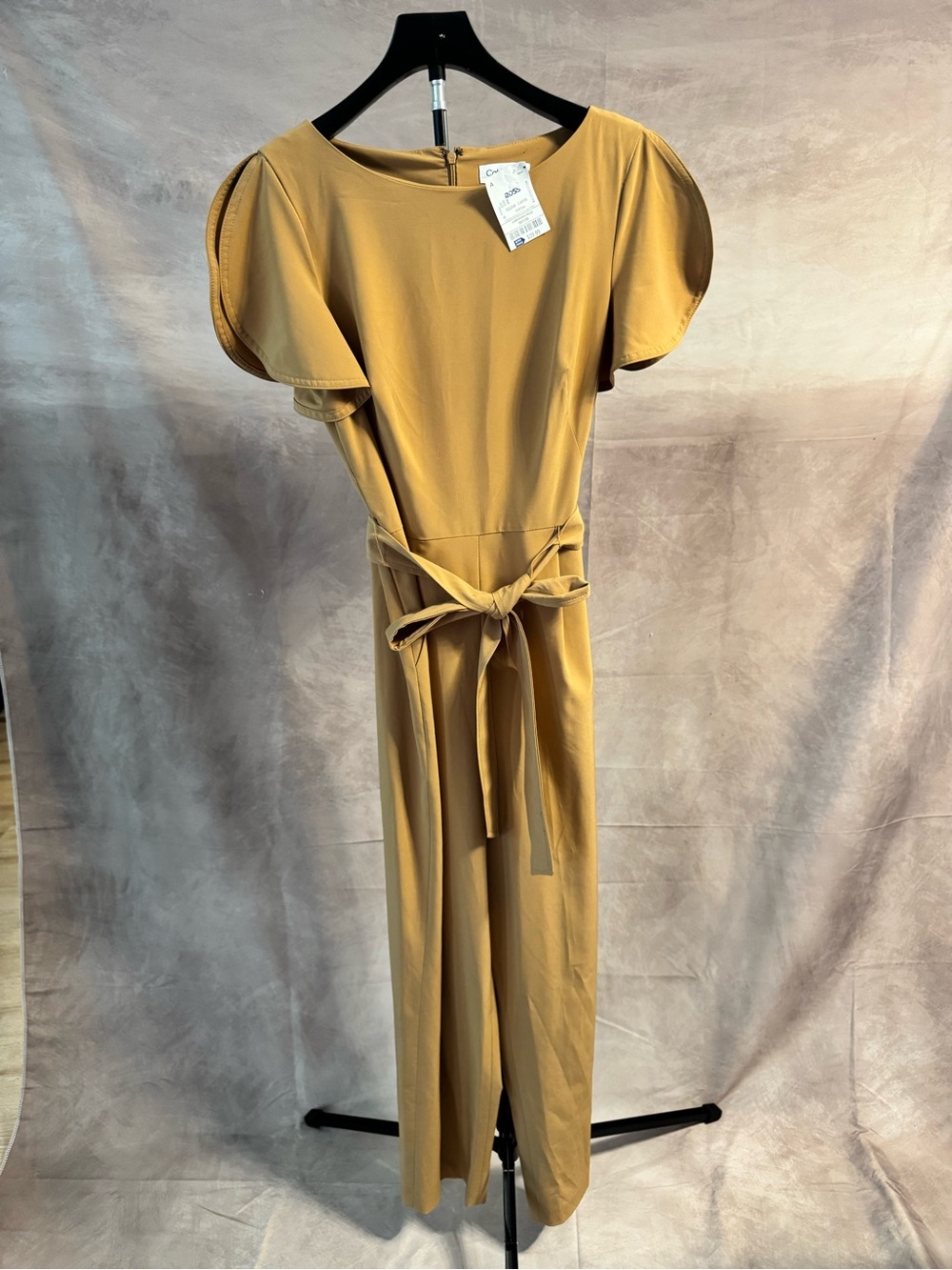 Calvin Klein Women’s Size 8 Mustard Gold Belted Jumpsuit NWT Flutter Sleeve